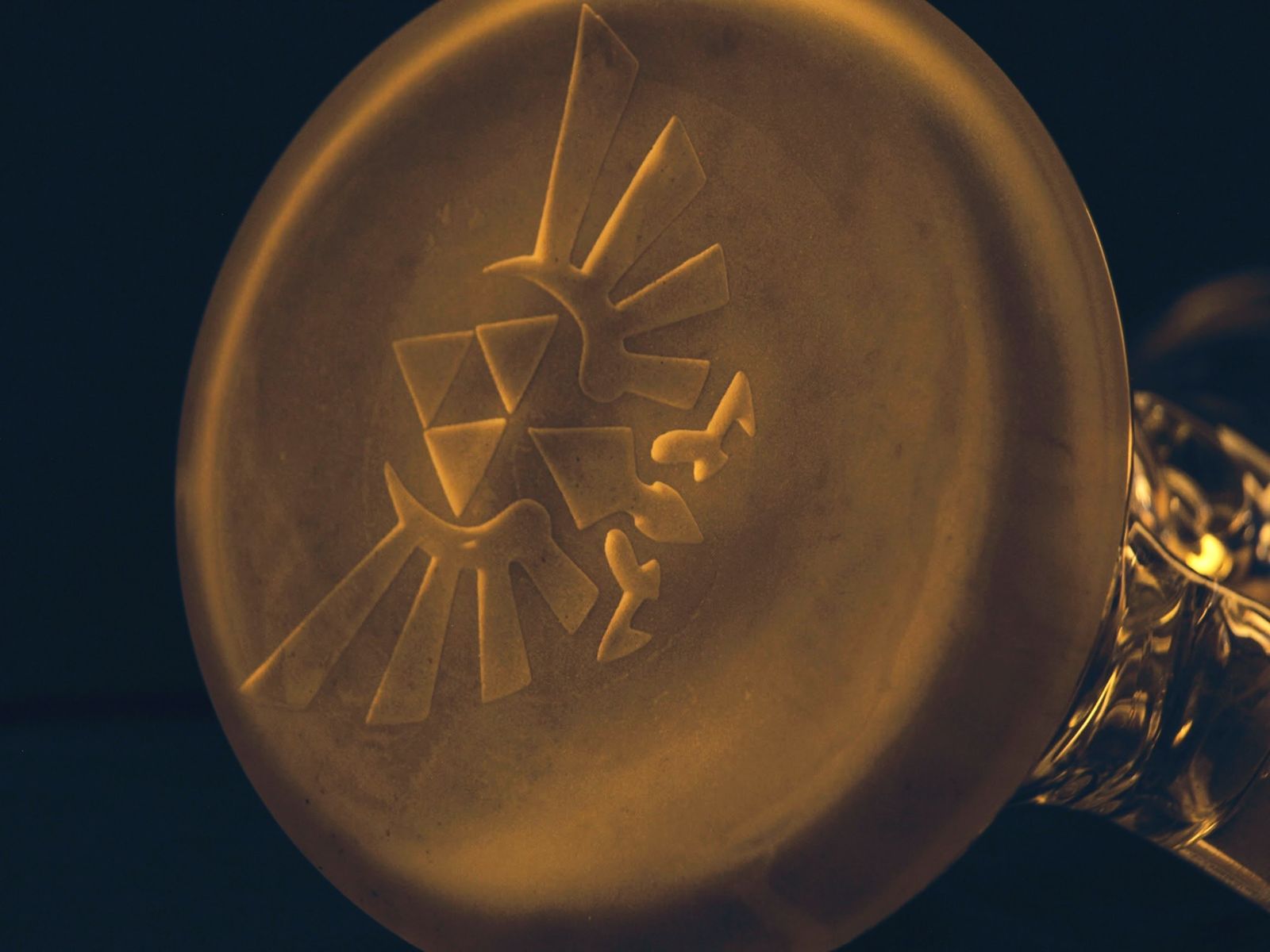 Sand carved glass by Studio Chubby